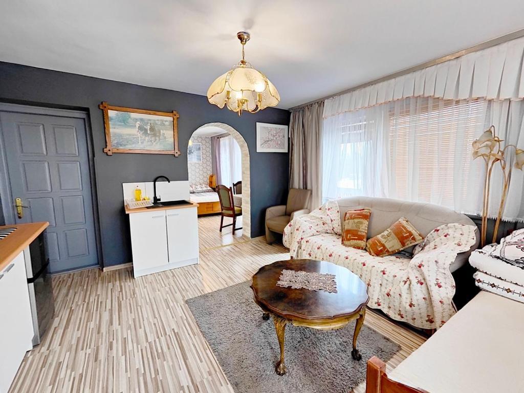 U Dany Apartment Bialka Tatrzanska Bagian luar foto